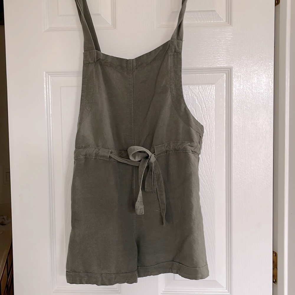 Olive romper